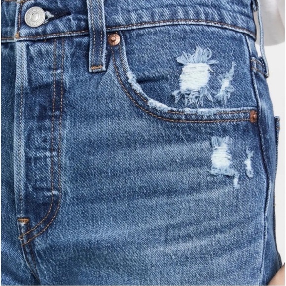 NWT Levi’s Premium Mid Thigh High Waisted Denim Shorts in Salsa Middle - Picture 4 of 9